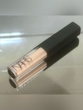NARS Mini Concealer Custard